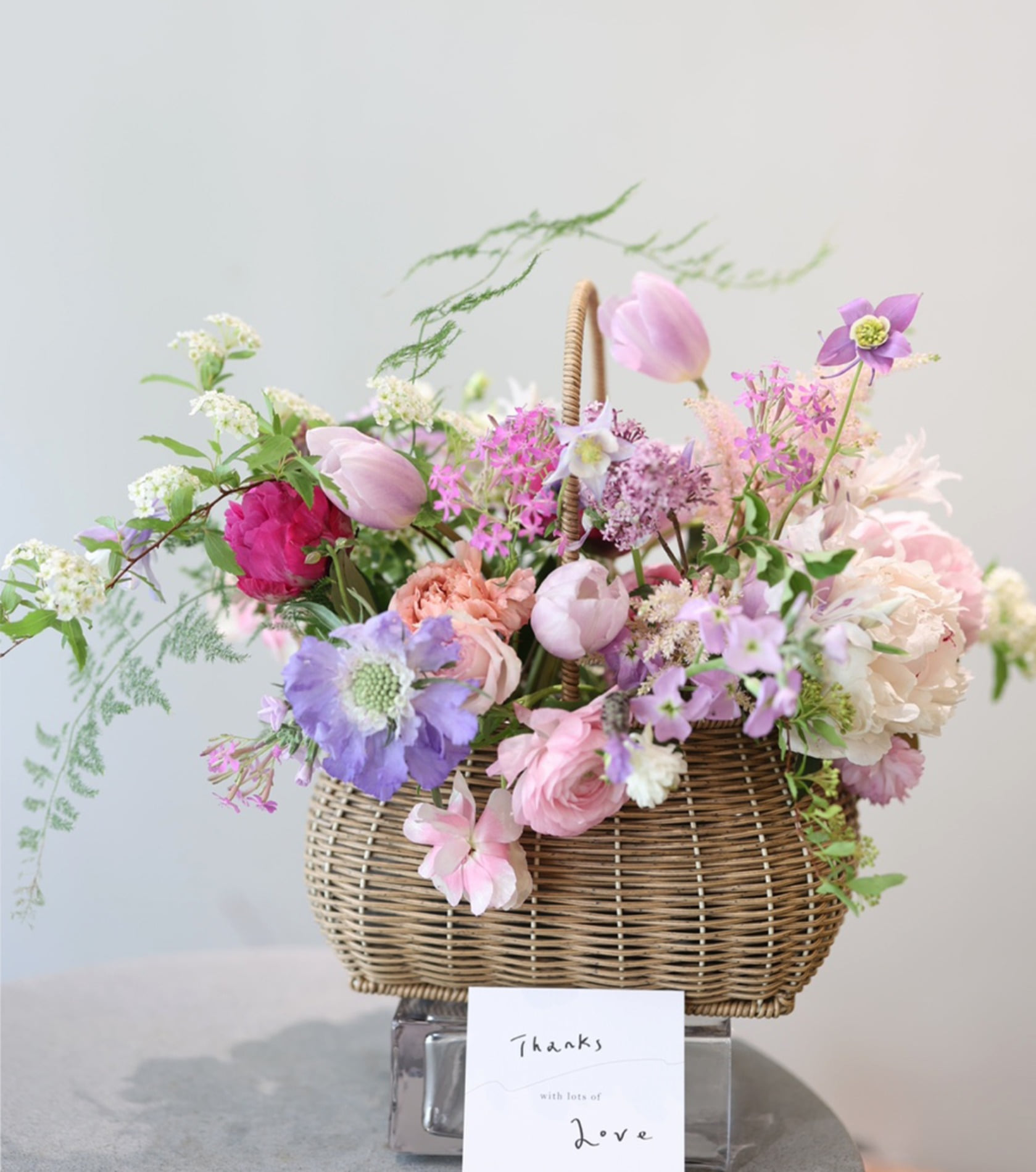 Thanks love flower basket_big size